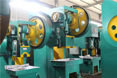 諸城市銀龍機(jī)械廠